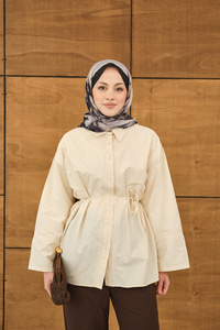 Dantel Detay Bel Bağlamalı Gömlek Krem