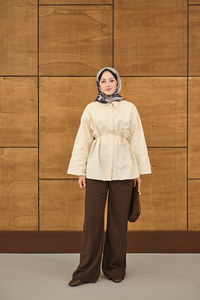 Dantel Detay Bel Bağlamalı Gömlek Krem