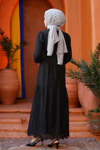 DANTEL DETAYLI ELBISE SIYAH