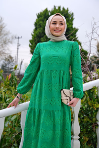 DANTEL DETAYLI ELBISE YESIL