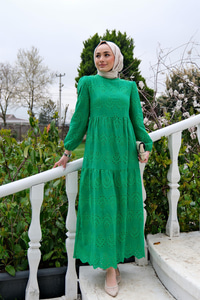 DANTEL DETAYLI ELBISE YESIL
