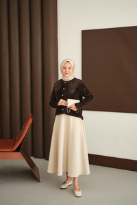 Dantel Yaka Püsküllü Hırka Kahverengi