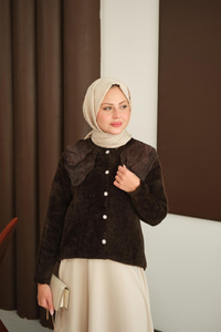 Dantel Yaka Püsküllü Hırka Kahverengi