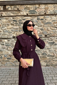 Dantelli Bebe Yaka Elbise Mürdüm