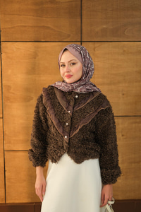 Dantelli V Kat Hırka Kahverengi