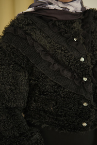 Dantelli V Kat Hırka Siyah