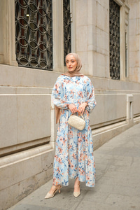 Defne Çiçeği Desenli Elbise Mavi