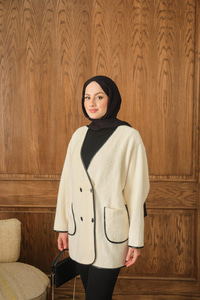 Deri Detay Peluş Hırka Krem