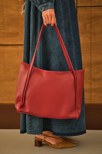 Deri Görünümlü Çanta Kırmızı