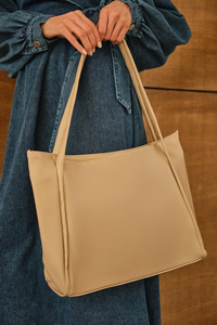 Deri Görünümlü Çanta Krem