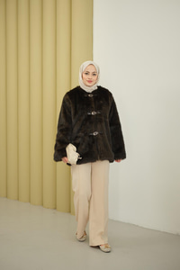 Deri Kemer Tüylü Uzun Kaban Kahverengi