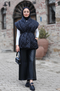 Desenli Kapitone Şişme Yelek Siyah