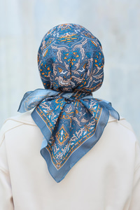 Desenli Soft Eşarp Füme