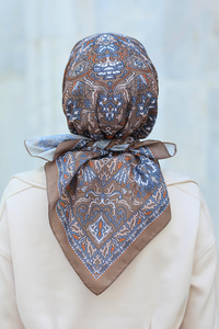 Desenli Soft Eşarp Kahverengi