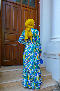 Dijital Desenli Bel Bağlamalı Elbise MAVI