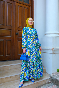 Dijital Desenli Bel Bağlamalı Elbise MAVI