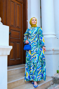 Dijital Desenli Bel Bağlamalı Elbise MAVI