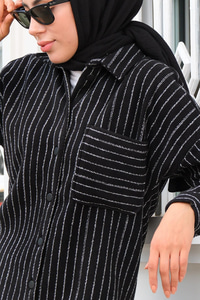 Dik Çizgili Cepli Gömlek Siyah