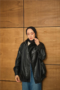 Dik Yaka Deri Ceket Siyah