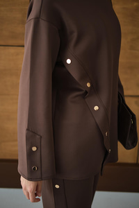 Dik Yaka Takım Kahverengi