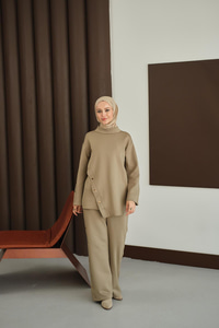 Dik Yaka Takım Yeşil