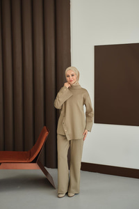 Dik Yaka Takım Yeşil