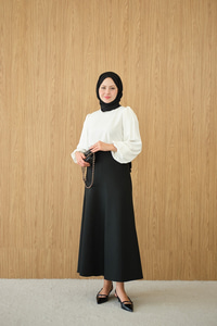 Dik Yakalı Ve Balon kol Bluz Beyaz