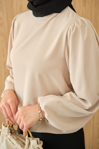 Dik Yakalı Ve Balon kol Bluz Krem