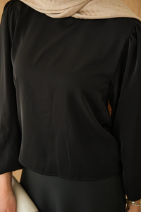 Dik Yakalı Ve Balon kol Bluz Siyah