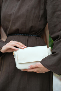 Dikdörtgen Minimal Omuz Çantası Bej