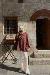 Dikiş Detay Çıtçıtlı Tunik Kahverengi