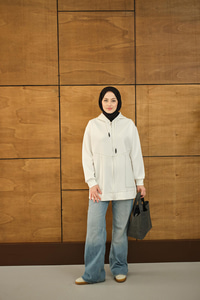 Dikiş Detay Kapüşonlu Hırka Beyaz