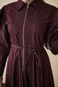 Dikiş Detay Omuz Büzgülü Kot Elbise Bordo