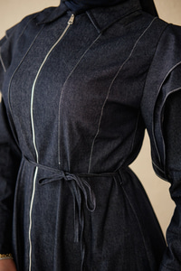 Dikiş Detay Omuz Büzgülü Kot Elbise Lacivert