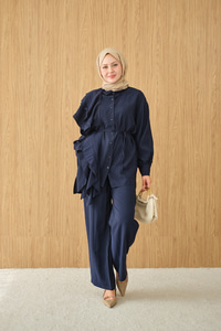 Dikiş Detay Volanlı Bel Bağlamalı Takım Lacivert