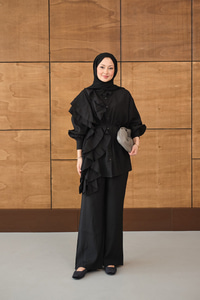 Dikiş Detay Volanlı Bel Bağlamalı Takım Siyah