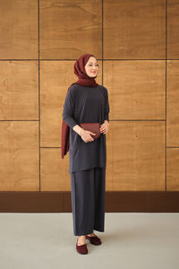 Dikiş Detay Yırtmaçlı Takım Antrasit