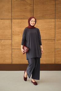 Dikiş Detay Yırtmaçlı Takım Antrasit