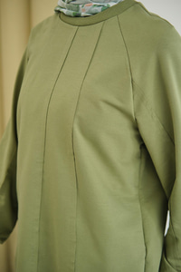 Dikiş Detaylı Bisiklet Yaka Sweat Yeşil