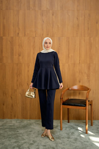 Dikiş Detaylı Pileli Takım Lacivert