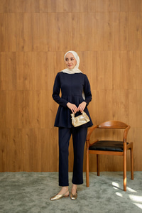 Dikiş Detaylı Pileli Takım Lacivert