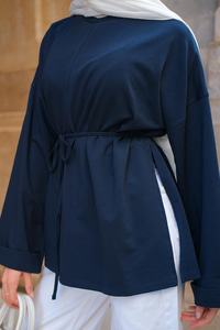 Dikiş Detaylı Yırtmaçlı Tunik Lacivert