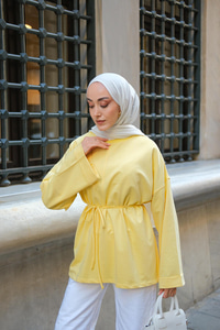 Dikiş Detaylı Yırtmaçlı Tunik Sarı