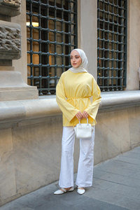 Dikiş Detaylı Yırtmaçlı Tunik Sarı