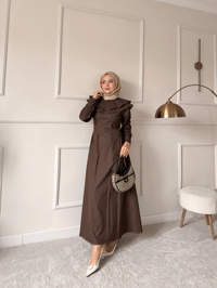 Dikiş İz Detay Pelerinli Kot Elbise Kahverengi