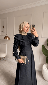 Dikiş İz Detay Pelerinli Kot Elbise Lacivert