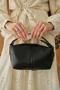 Dikiş Ve Gold Detay Çanta Siyah