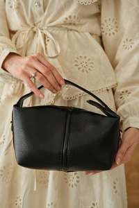 Dikiş Ve Gold Detay Çanta Siyah