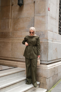 Dış Vatka Detaylı Şık Takım Haki Yeşil