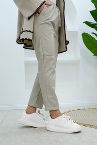 Dizi Dikişli Deri Pantolon Taş